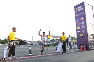 BIB: 
                            <button type="button" onclick="openModal(5172800)" class="btn btn-primary btn-sm float-right btn-popup" data-toggle="modal" data-target=".modal-high-quality">
                        <i class="fas fa-shopping-cart"></i> Add to Cart
                    </button>
                                            <button type="button" onclick="isThisMe(5172800, true)" class="btn btn-success btn-sm float-right btn-popup btn-isme hidden" data-toggle="tooltip" data-placement="bottom" title="นี่คือรูปของคุณใช่ไหม คลิกที่นี่เพื่อเอาเข้าอัลบั้ม">
                        <i class="fas fa-plus"></i> Add to album
                    </button>
                    <button type="button" onclick="isThisMe(5172800, false)" class="btn btn-warning btn-sm float-right btn-popup btn-isnotme hidden">
                        <i class="fas fa-ban"></i> Remove from album
                    </button>